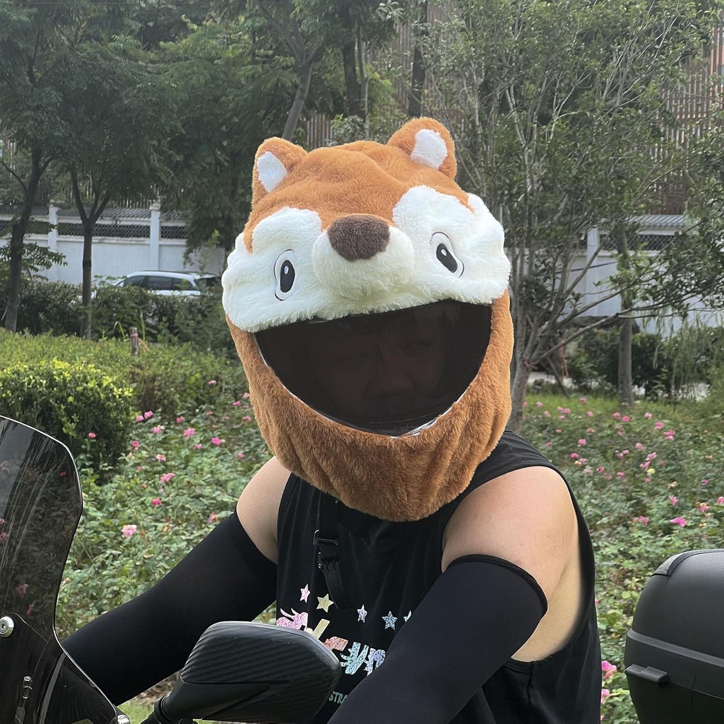 Motorcycle Helmet Covers Are Suitable for Most Full Face Helmets, Cross Section Helmets, Christmas Hats, Fun Riding Gear and Gifts (Squirrels)